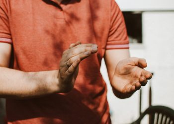 17 Amazing Songs with Clapping in Them