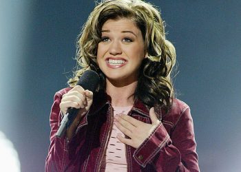 10 Best Kelly Clarkson Songs of All Time