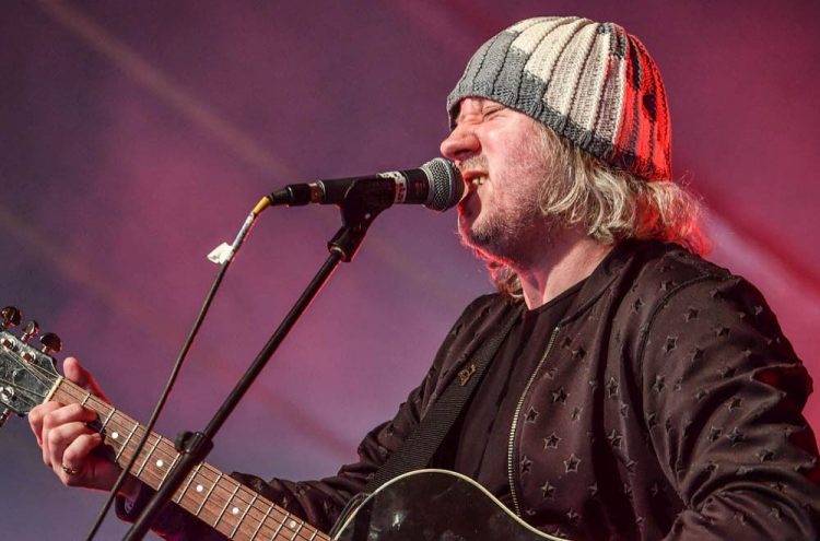 10 Best Badly Drawn Boy Songs of All Time
