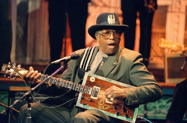 10 Best Bo Diddley Songs of All Time