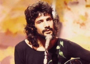 10 Best Cat Stevens Songs of All Time
