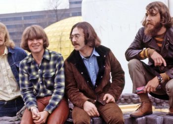 20 Best Creedence Clearwater Revival Songs Of All Time