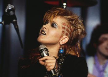 10 Best Cyndi Lauper Songs of All Time