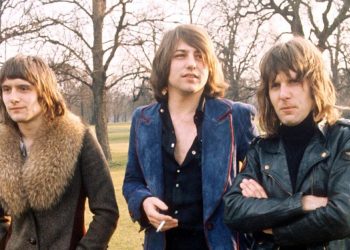10 Best Emerson Lake and Palmer Songs of All Time