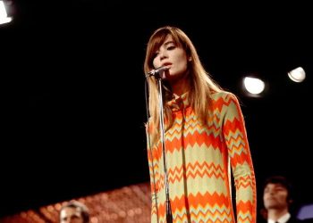 10 Best Françoise Hardy Songs of All Time