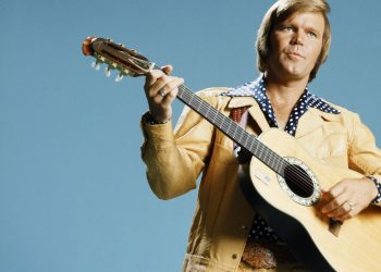 10 Best Glen Campbell Songs of All Time