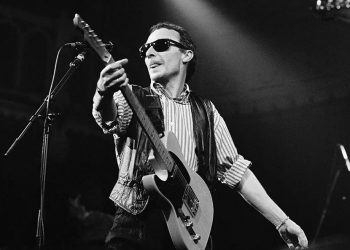 10 Best Graham Parker Songs of All Time
