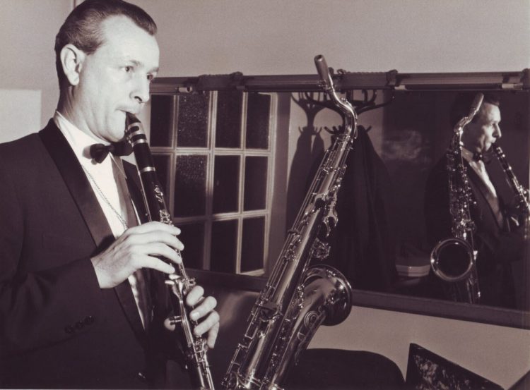 10 Best Jimmy Giuffre Songs of All Time