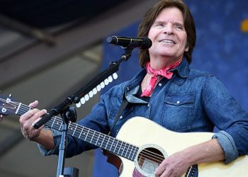 10 Best John Fogerty Songs of All Time