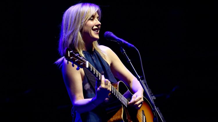 10 Best Liz Phair Songs of All Time