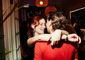 10 Best Love Songs of All Time