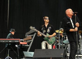 10 Best Magazine Songs of All Time