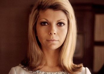 10 Best Nancy Sinatra Songs of All Time
