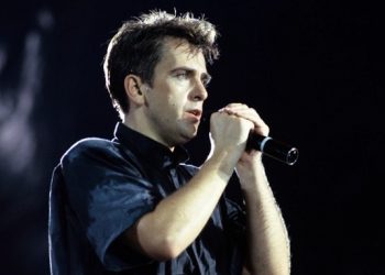 10 Best Peter Gabriel Songs of All Time