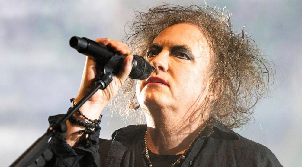 10 Best Robert Smith Songs of All Time - Singersroom.com