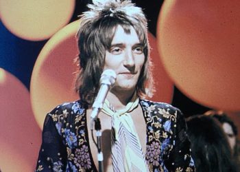 10 Best Rod Stewart Songs of All Time