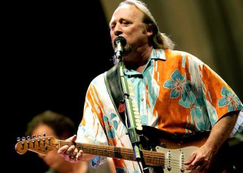 10 Best Stephen Stills Songs of All Time
