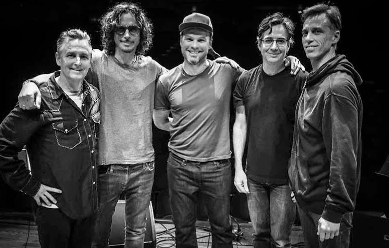 10 Best Temple of the Dog Songs of All Time - Singersroom.com
