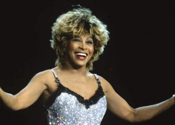 10 Best Tina Turner Songs of All Time