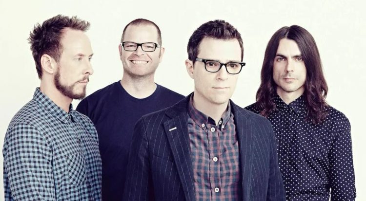 10 Best Weezer Songs of All Time - Singersroom.com