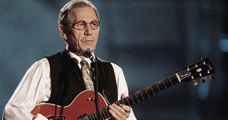 20 Famous Country Guitar Players