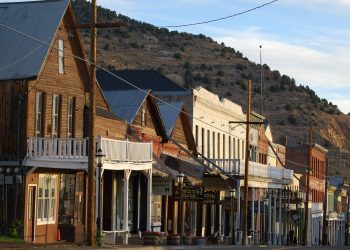 20 Famous Singers from Virginia