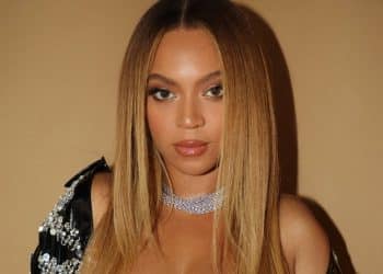 20 Famous Female Pop Singers