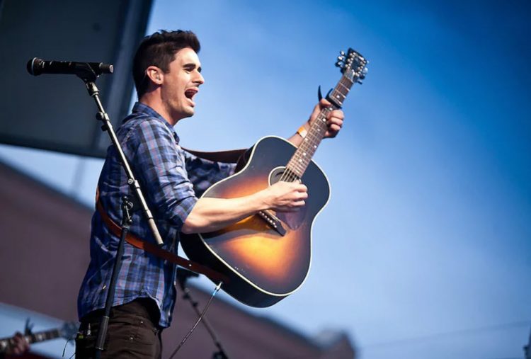 10 Best Kristian Stanfill Songs Of All Time - Singersroom.com