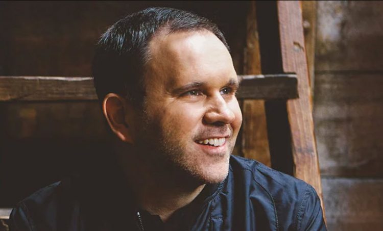 10 Best Matt Redman Worship Songs of All Time