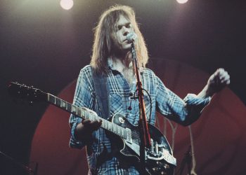 10 Best Neil Young Songs of All Time