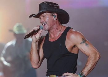 10 Best Tim McGraw Songs of All Time