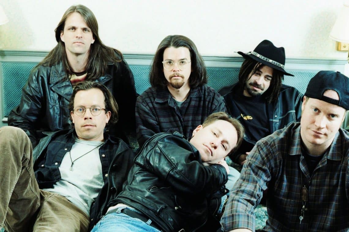 10 Best Counting Crows Songs of All Time - Singersroom.com