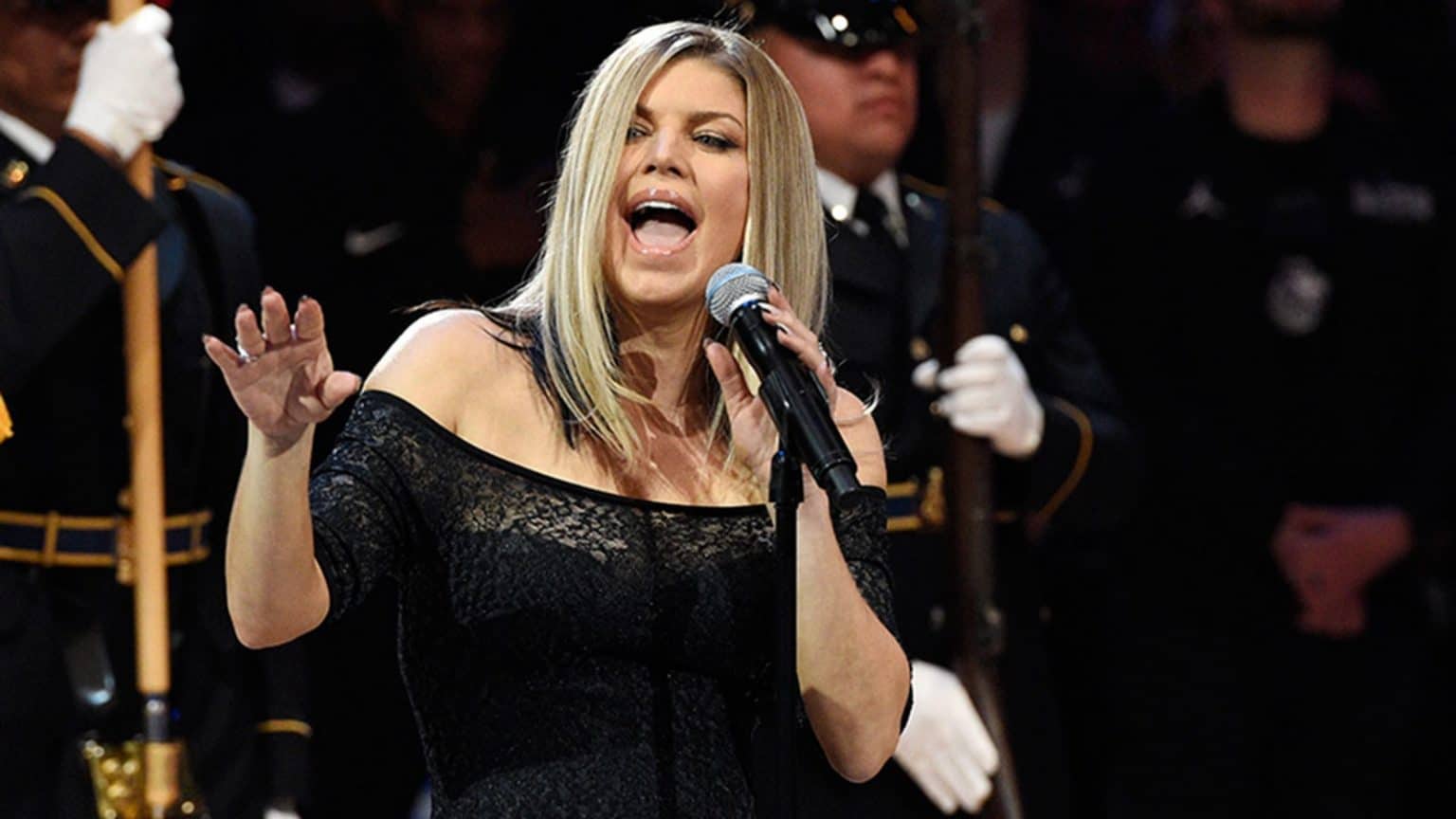 10 Best Fergie Songs of All Time - Singersroom.com