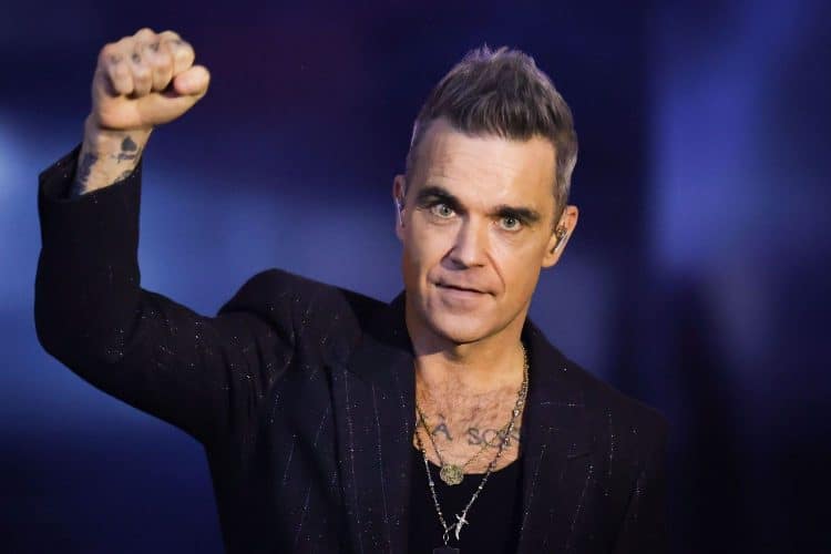 10 Best Robbie Williams Songs of All Time - Singersroom.com