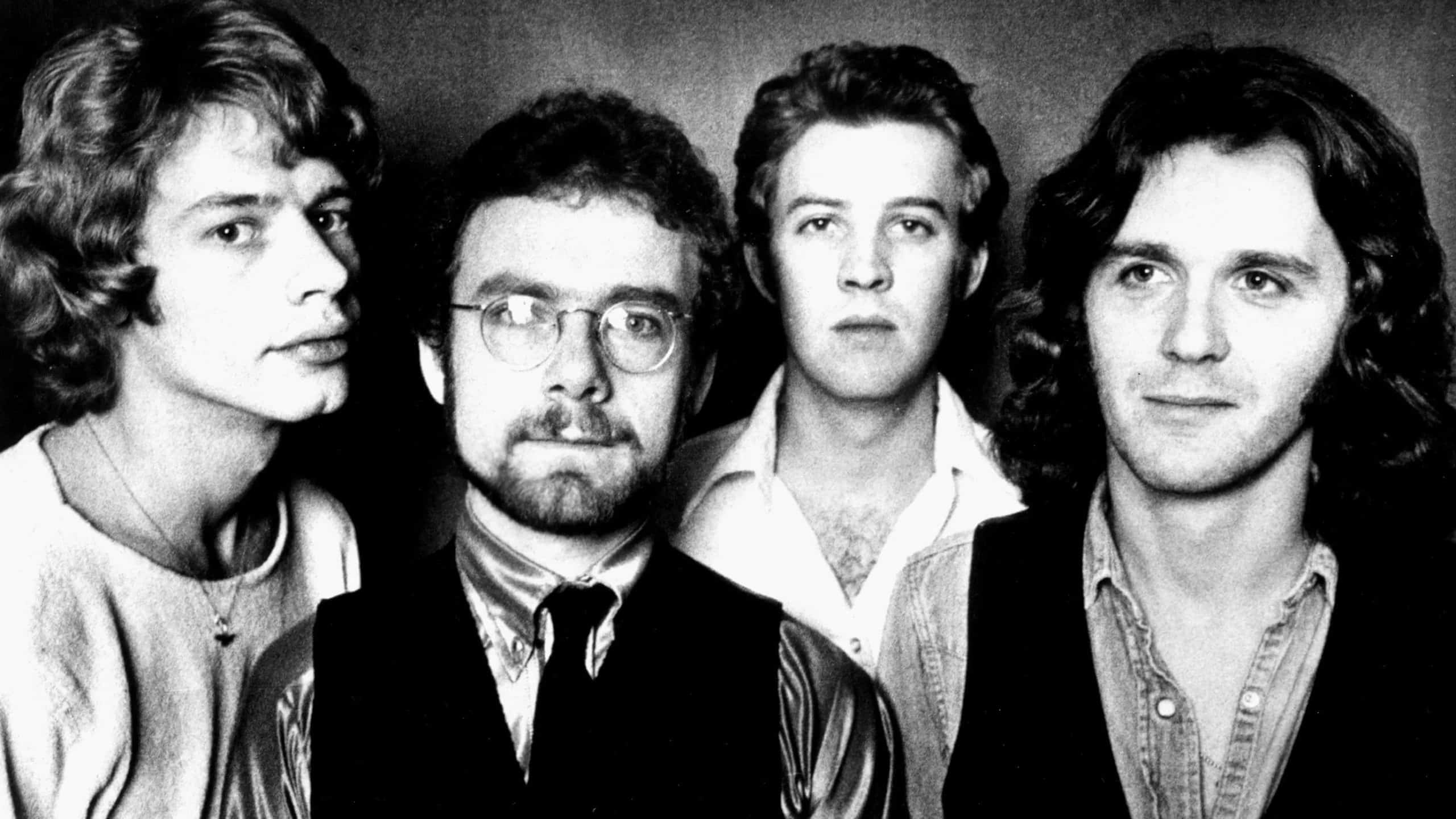 10 Best King Crimson Songs of All Time - Singersroom.com