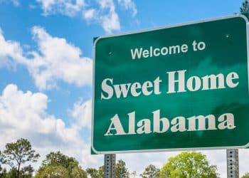 10 Famous Singers From Alabama