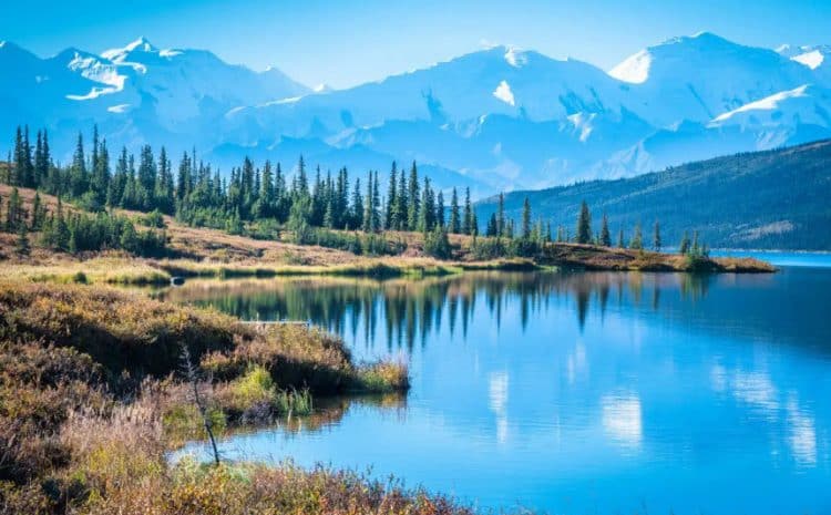 10 Famous Singers from Alaska