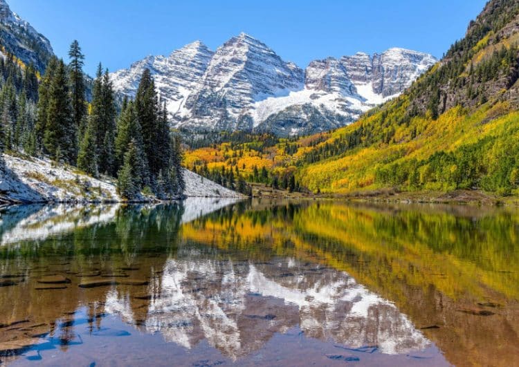 10 Famous Singers from Colorado