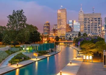 10 Famous Singers from Indiana