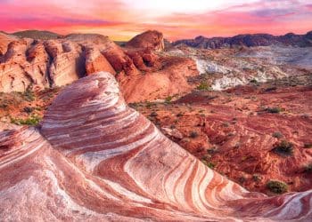 10 Famous Singers from Nevada