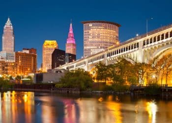 10 Famous Singers from Ohio