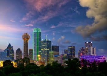 10 Famous Singers from Texas