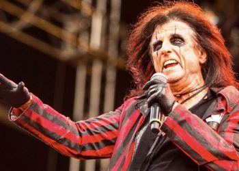 10 Best Alice Cooper Songs of All Time