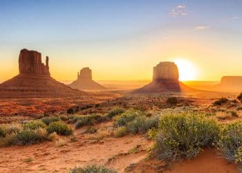 10 Famous Singers from Arizona