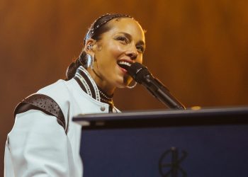 10 Best Alicia Keys Songs of All Time