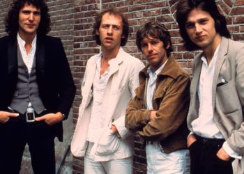10 Best Dire Straits Songs of All Time
