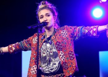 10 Best Lauren Daigle Songs of All Time