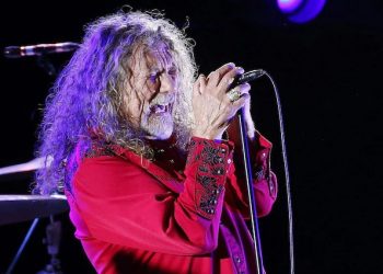 10 Best Robert Plant Songs of All Time