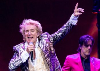 10 Best Rod Stewart Songs of All Time