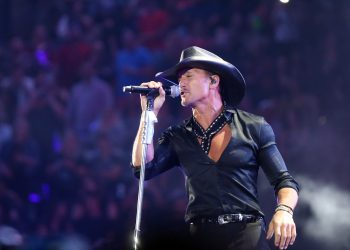 10 Best Tim McGraw Songs of All Time